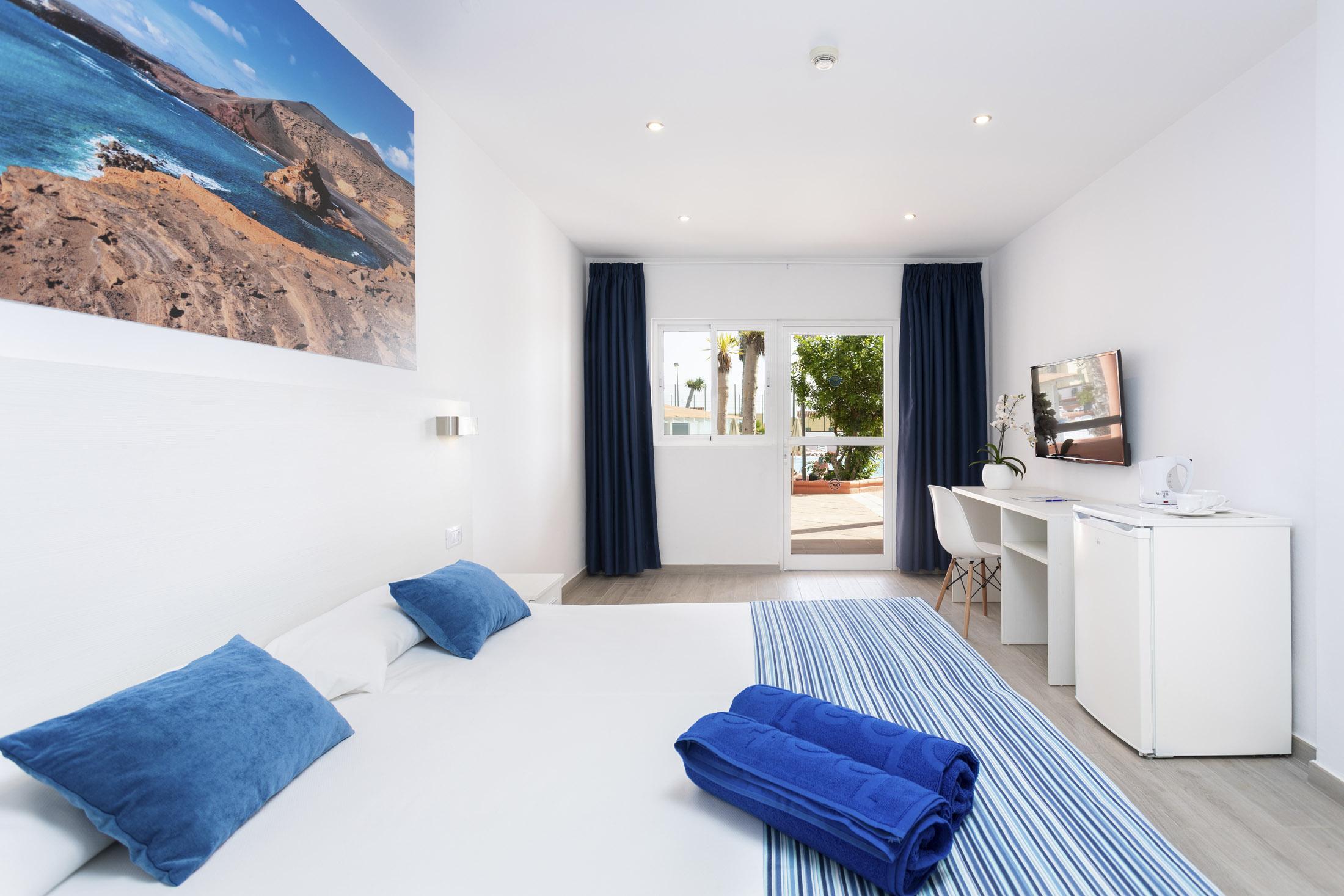 Globales Costa Tropical Hotel 3*